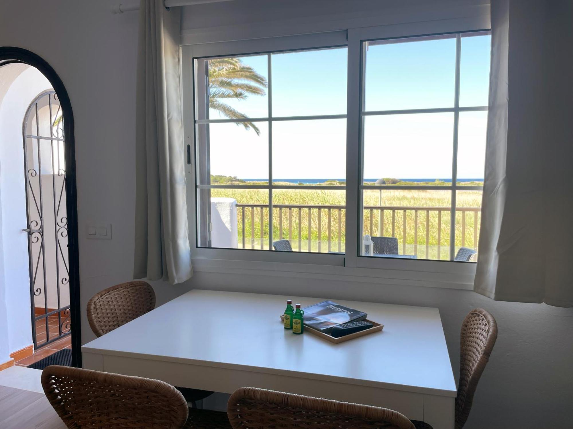 Apartamento Trini En Son Bou, Frente Al Mar, Perfecto Para Vacaciones Alaior Exterior foto